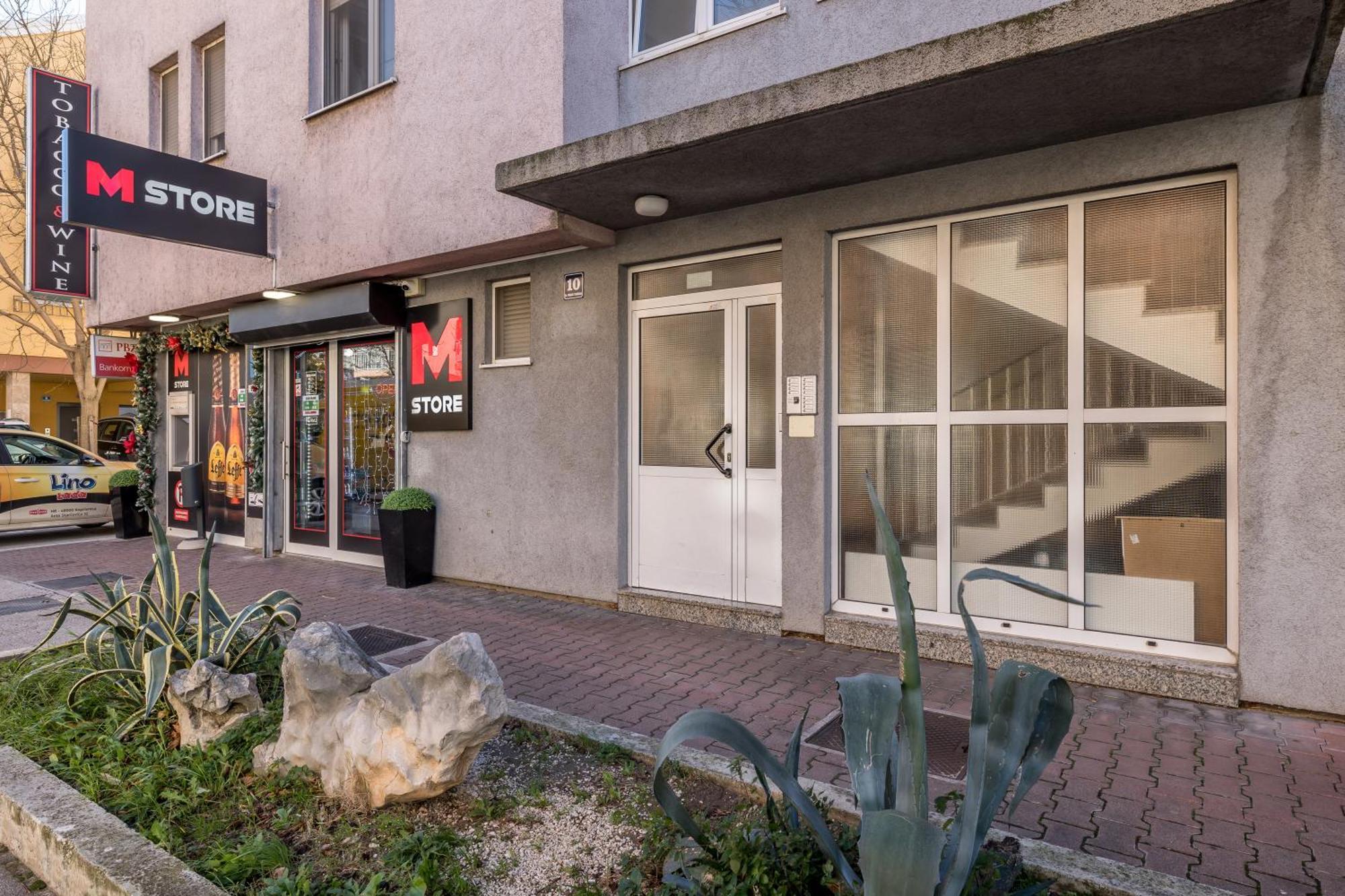 Noemi Luxury Solin